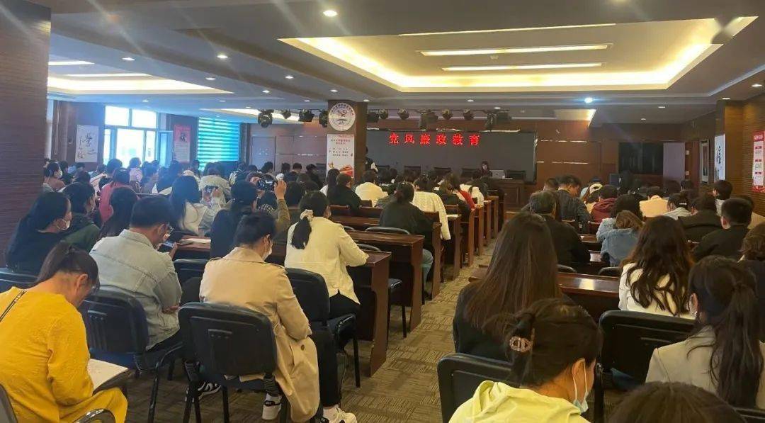 那吉镇：为班子提升充电 为基层工作赋能——2023年度社区（村）“两委”及网格员培训