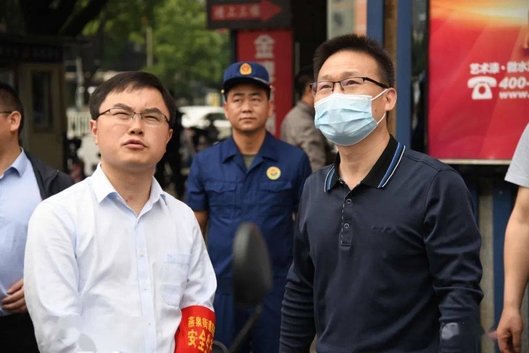 蒋慧亮先后来到美美世界,燕泉商业广场,红黄蓝创客教育培训学校,郴州