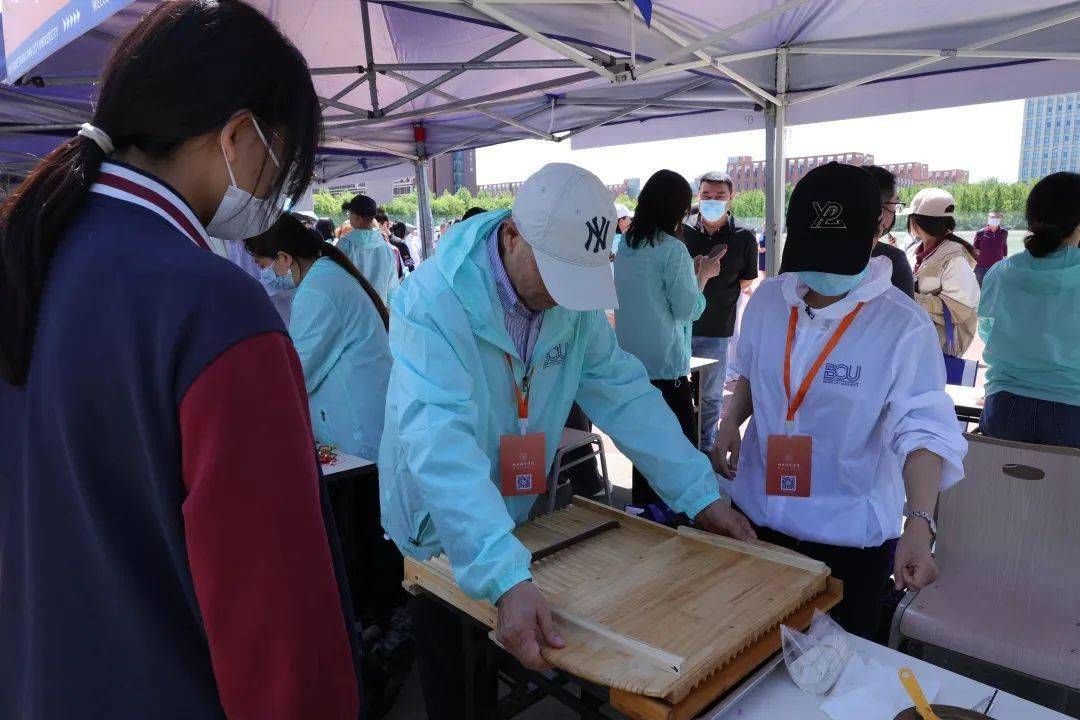 再回到溫馨的宿舍小窩更多教學及生活設施n種精彩生活方式等你來解