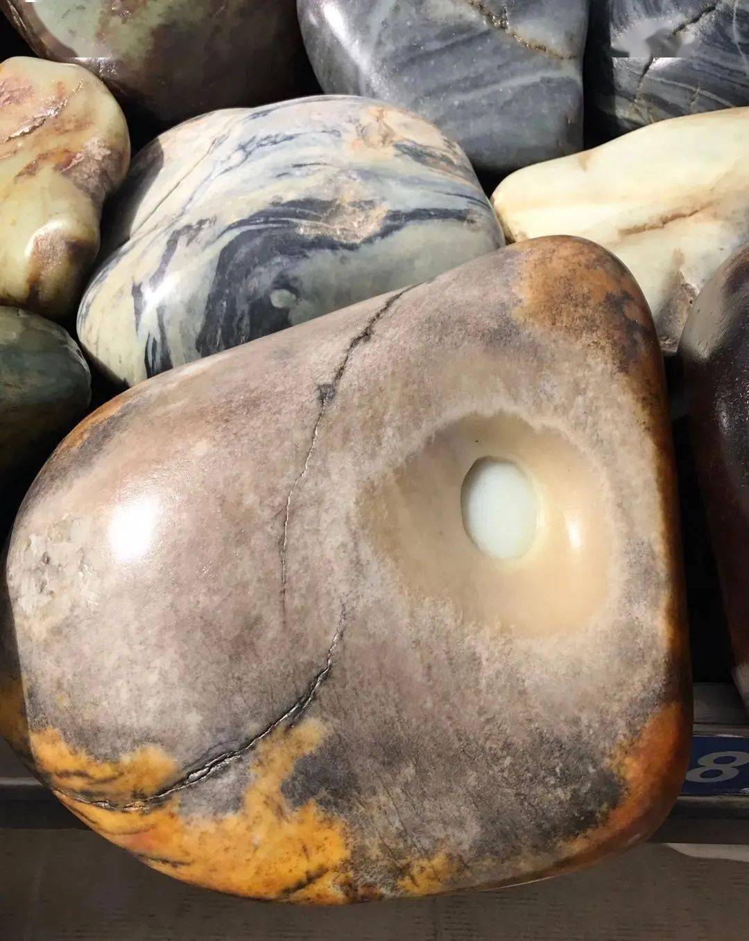 你敢玩"石包玉"吗?_石皮_和田玉_玉质