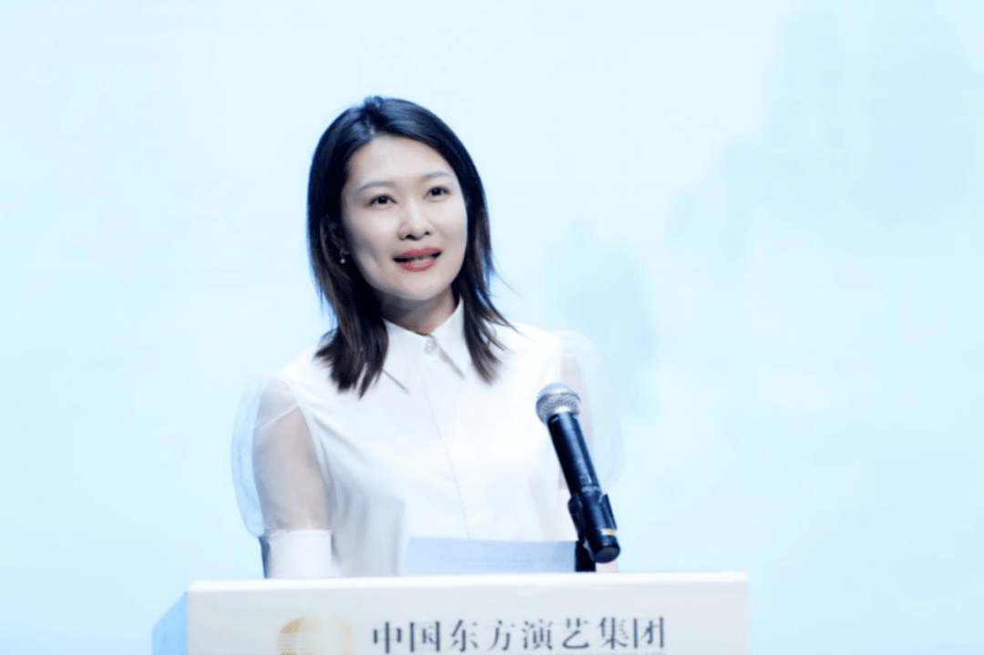 陈崇诺在致辞中表示,江油历史悠久,人文荟萃,伟大诗人李白出生在这里