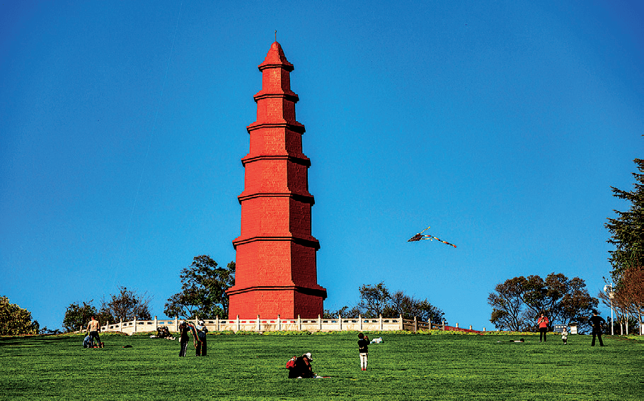有一种叫云南的生活丨 来玉溪漫游州城忆古城_米线_青花_聂耳
