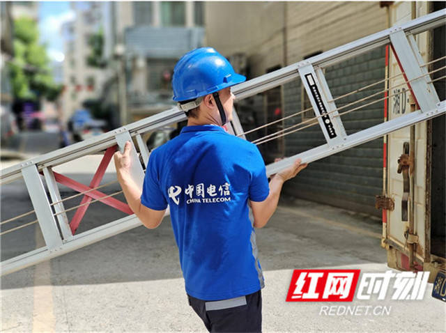 517世界电信日:云宽带服务出新,金牌装维护航湖南电信优体验_用户