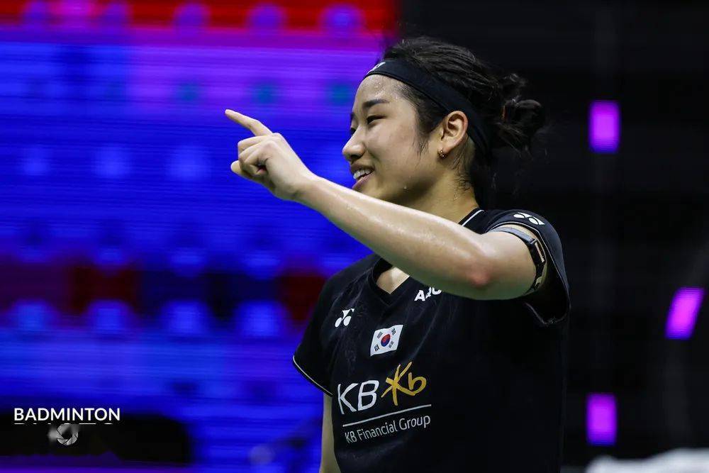 17点一号场地混双渡边勇大/东野有纱 vs 金元昊/郑娜恩男单西本拳太