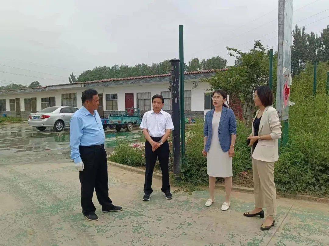 【今日发布】县委副书记李小雪一行到汶上街道督导乡村振兴示范区建设