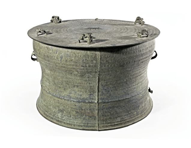 5·18国际博物馆日 | 这些精美铜鼓都在灵山博物馆!_鼓面_北流_太阳