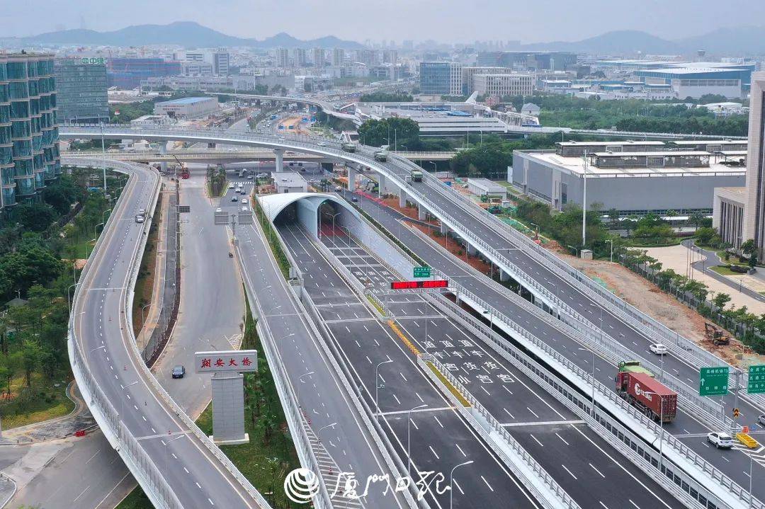 厦门跨海隧道图片