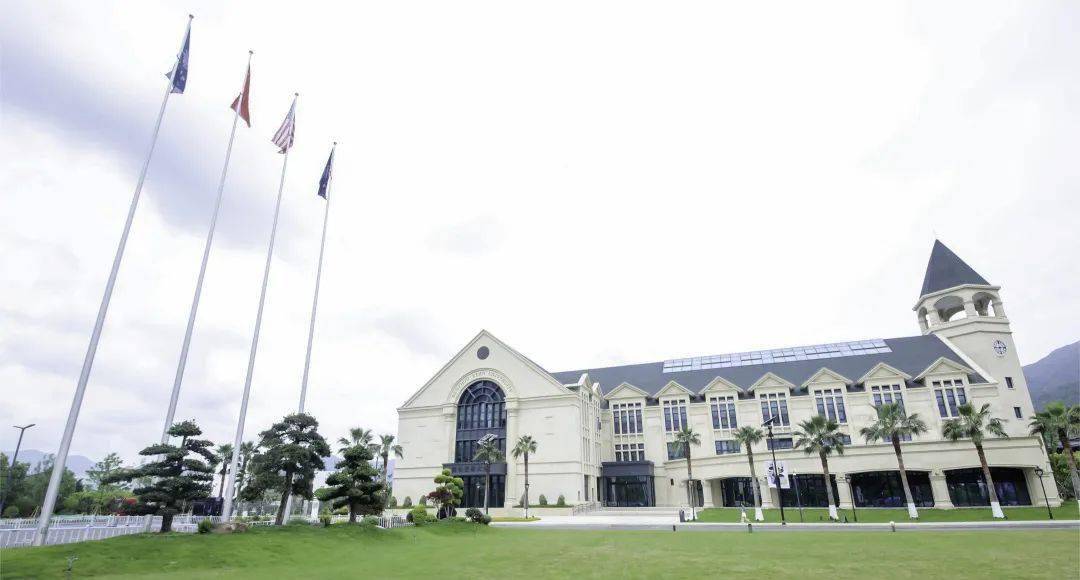 2023年温州肯恩大学招生章程(附2022-2018浙江分数线)_考生_专业_志愿