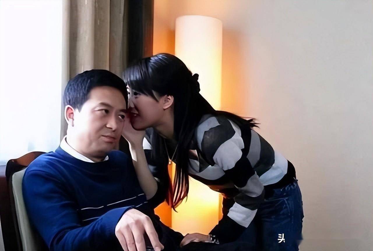就连原先设定好每周要陪伴老婆和女儿的晚上,宋思明也会先去别墅里和