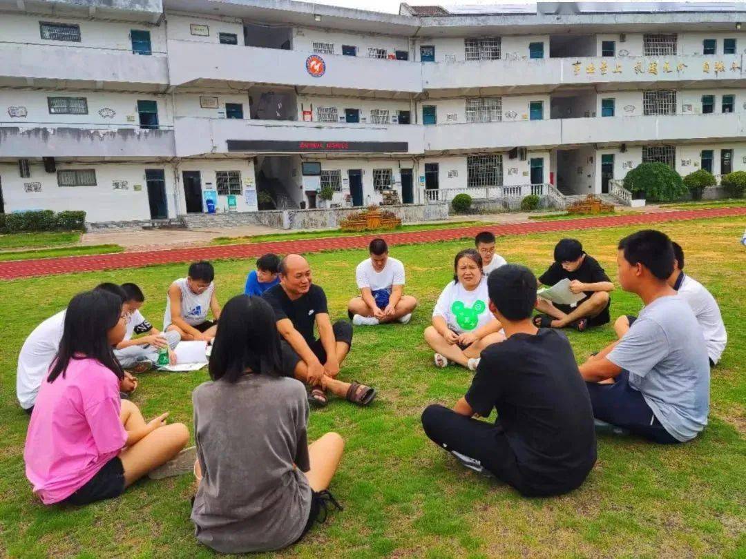 常山县龙绕初中图片