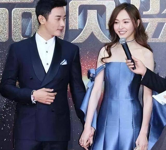 罗晋台上被美女强抱索吻,谁注意身后唐嫣的表情?网友:吃醋了?
