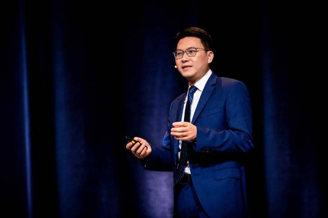华为陈帮华:面向新数据,新应用,新韧性持续创新,加速行业数字化转型