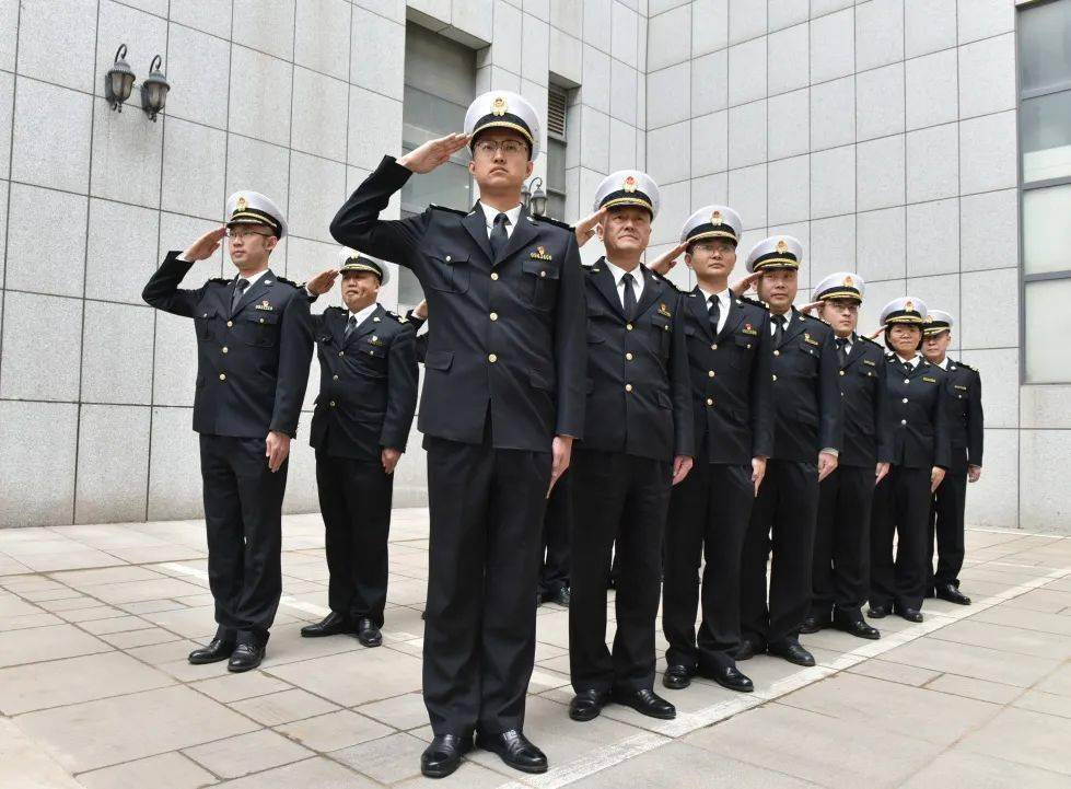 报告鲅鱼圈海关正在进行准军训练请指示