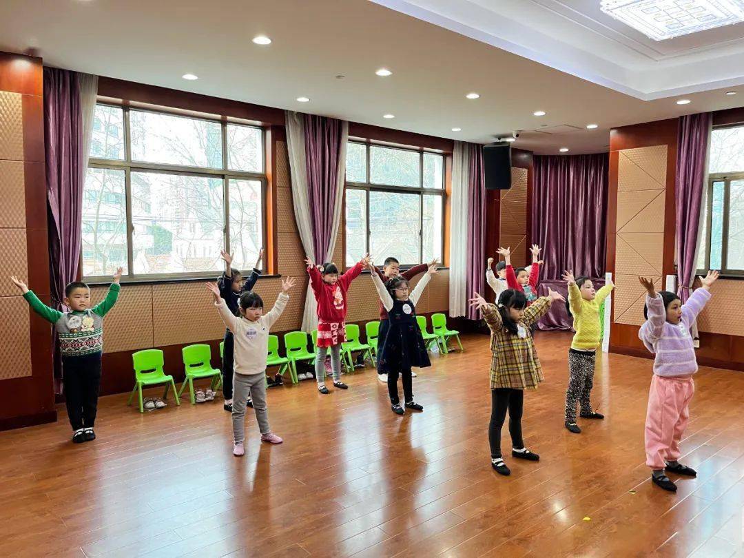 中国福利会儿童艺术剧院艺术实验班招生_上海儿童艺术进修学校艺术实验班报名_少儿艺术培训