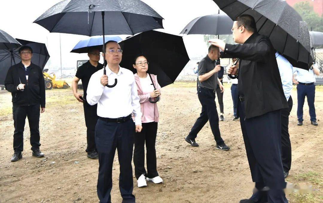 孟景伟郑皓调研检查防汛工作,强调加强实战演练,完善应急预案,确保