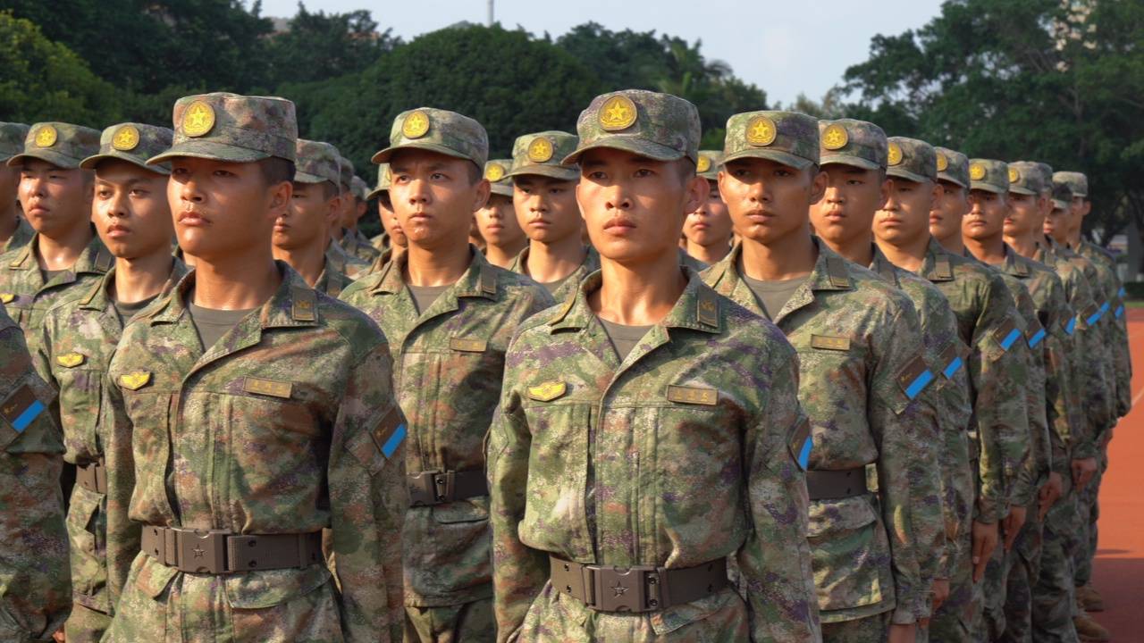 2023年度春季入伍新兵,授衔!_仪式_家长_领导