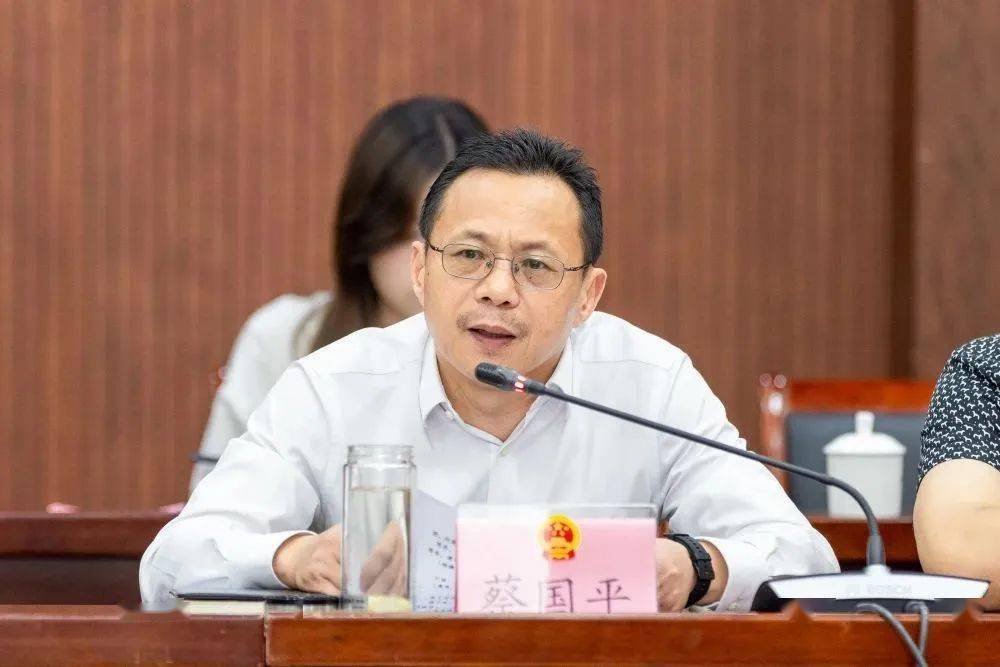 市人大常委会主任吴金华,副主任蔡国平,钱勇彪,柯卫明,金