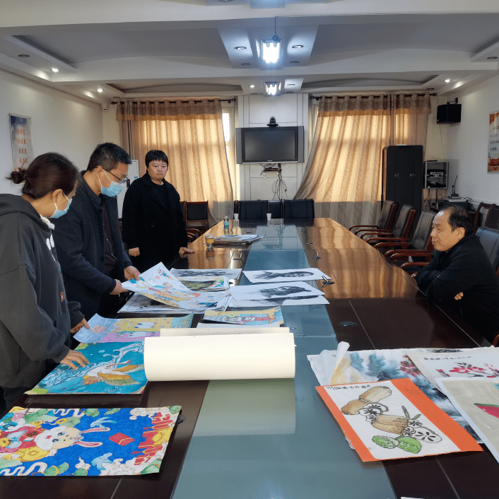 武邑县举办第三届"校外教育杯"书画大赛_比赛_作品_中小学