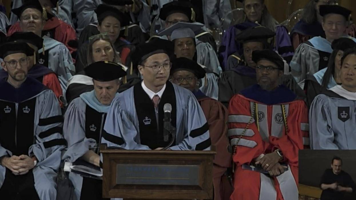 对话在美国哥大毕业演讲走红的广东博士：发出中国学生的声音