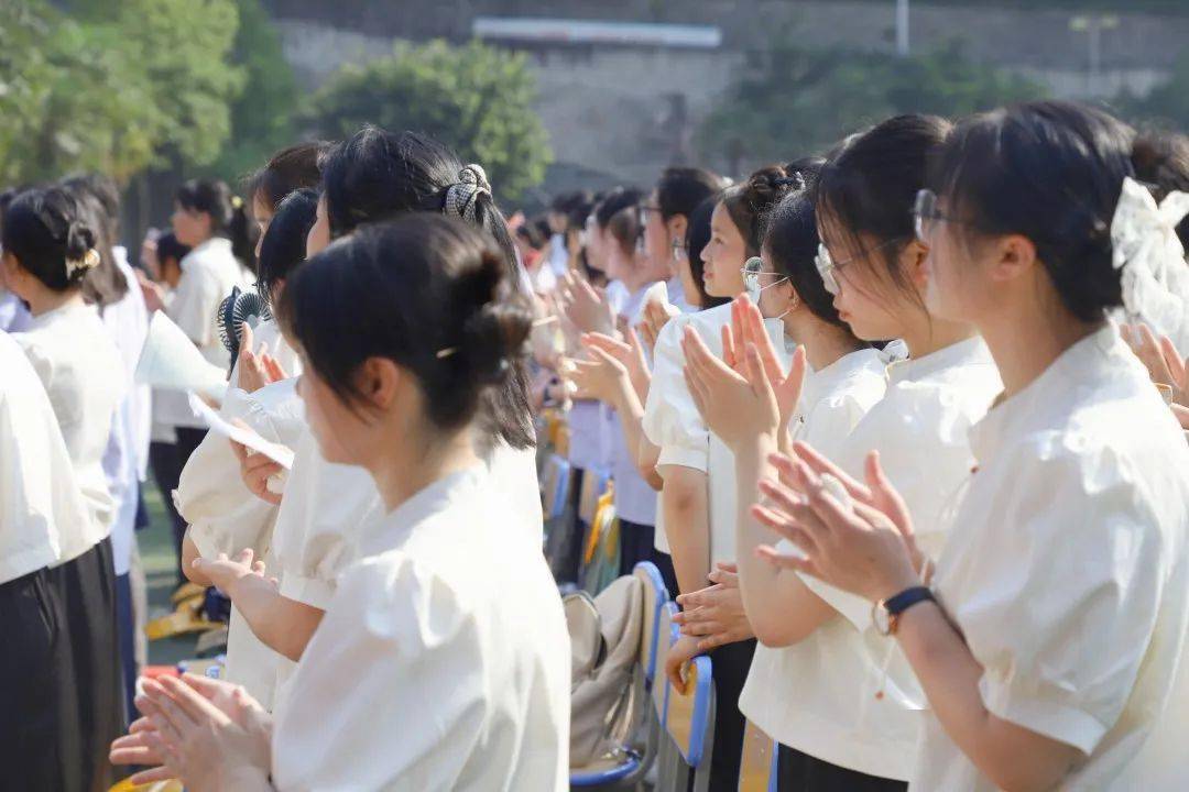 又是一年毕业季!直击兴文二中毕业典礼现场