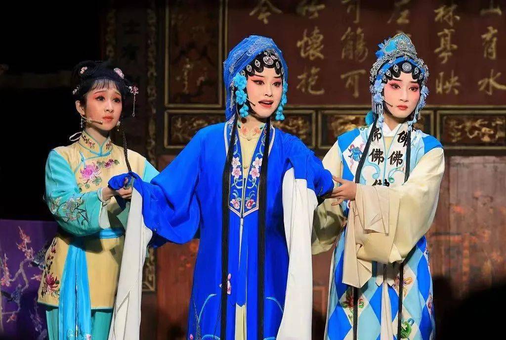 南博锡剧热演中,明晚周东亮,黄云茜领衔主演《双珠凤》不容错过!