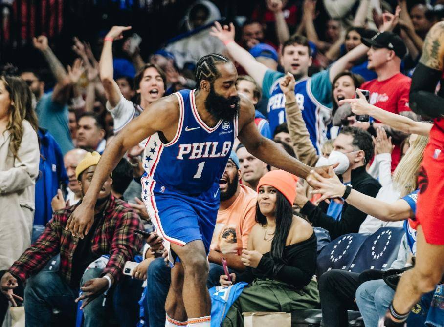 NBA本赛季30支球队主场上座率排名，湖人第11，勇士第14-nba主场怎么排的