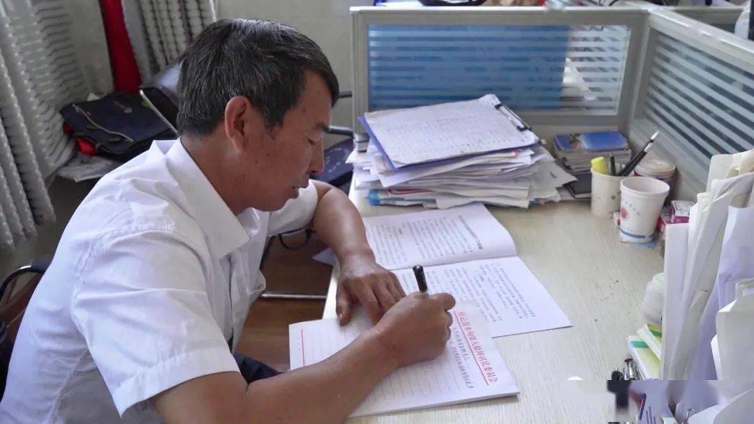 张成智:大家致富我开心_村民_松坪_发展