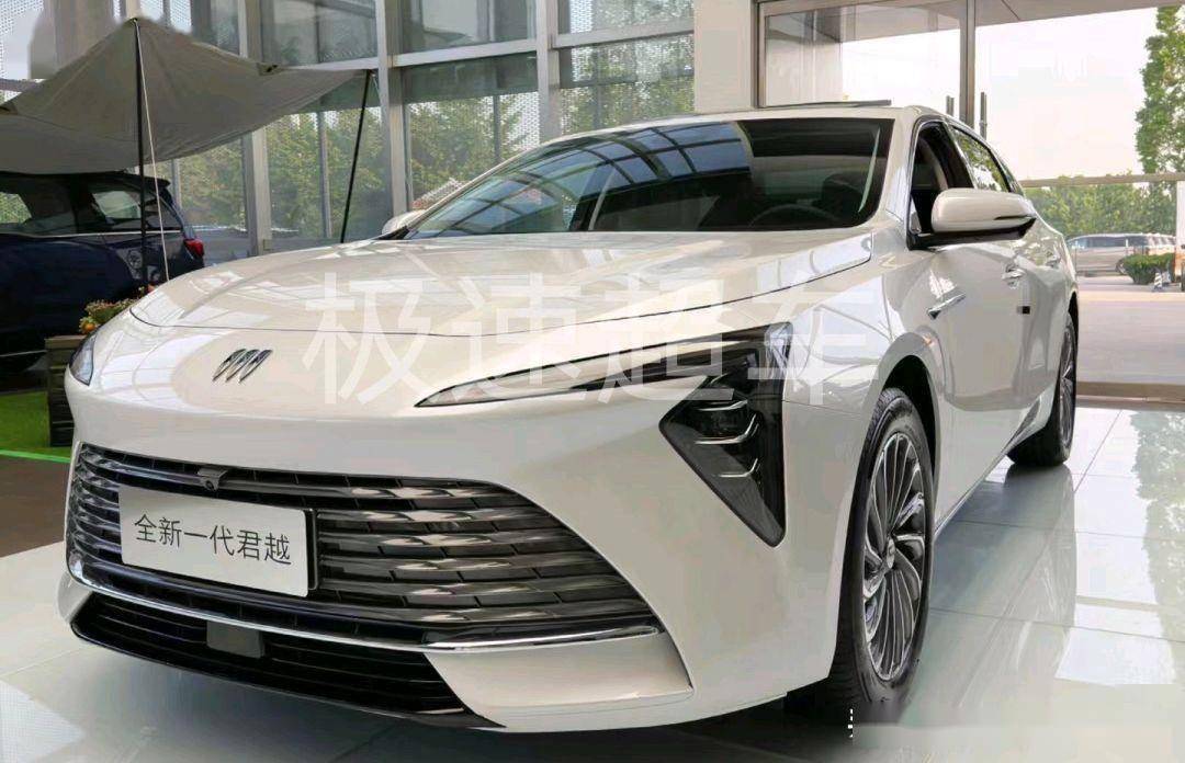 新一代别克君越:白色实车亮相,新风格更显大气,竞争雅阁_搜狐汽车
