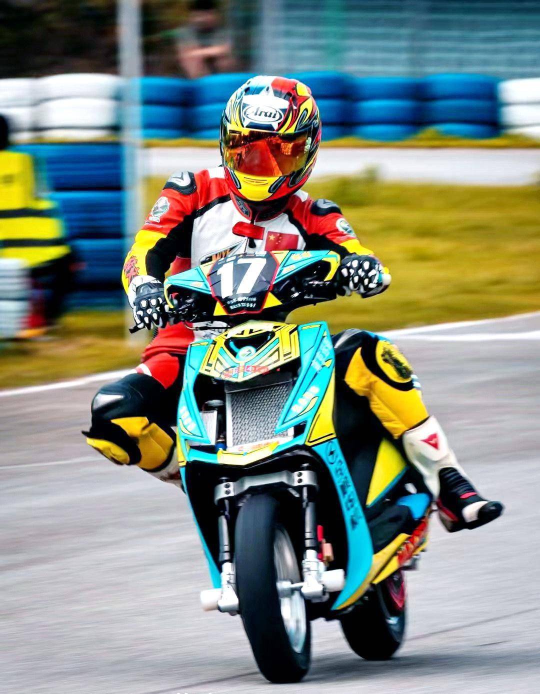 全顺中置电机 — 赛场新秀夺佳绩_比赛_薛文俊_组别