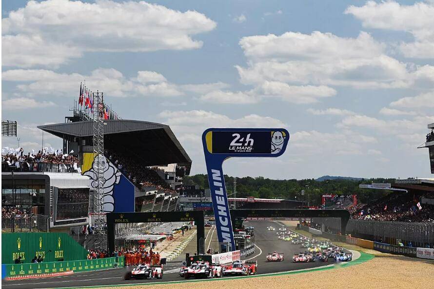 詹姆斯担任勒芒24小时耐力赛100周年发车旗手_体育_顶级赛车_赛事