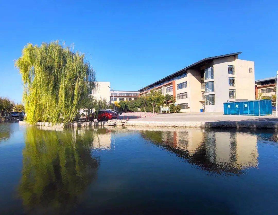 【中招政策】永乐店中学:今年高一年级继续开办李四光班,学生享受名师