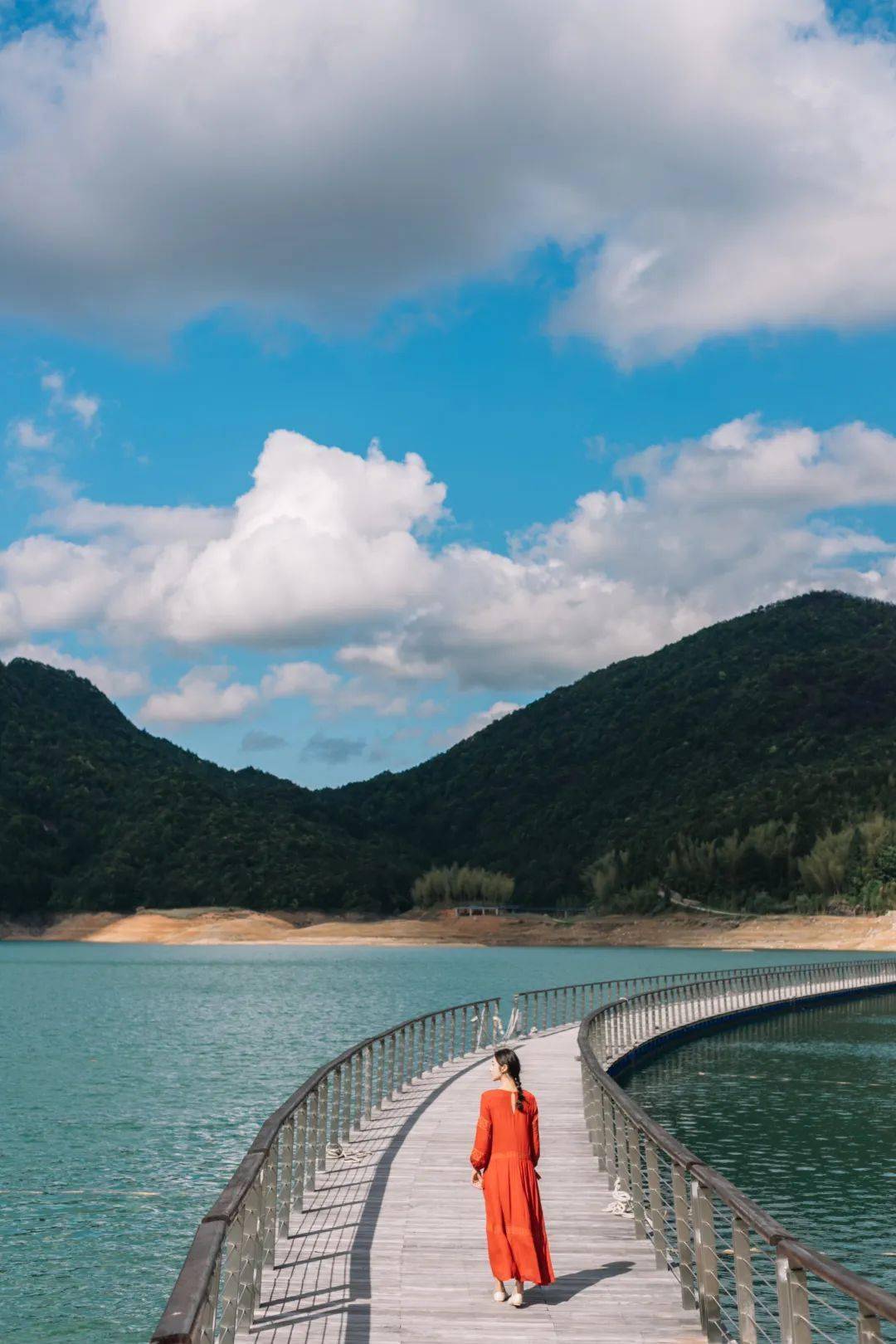 上天池度假村图片