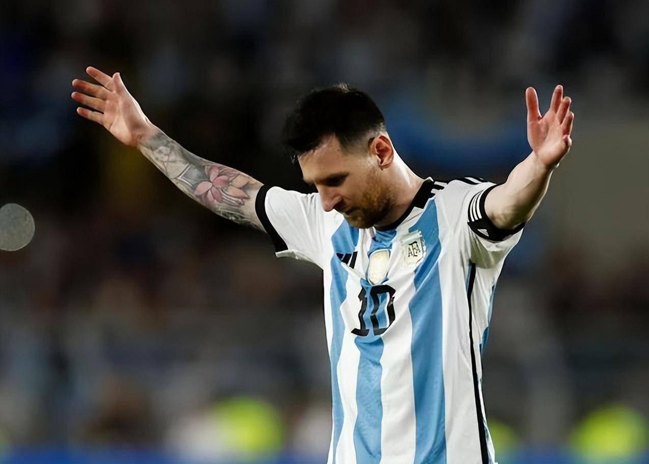 转会1 2:英超保级队有意法甲失意神锋 巴萨针对梅西转会发声明