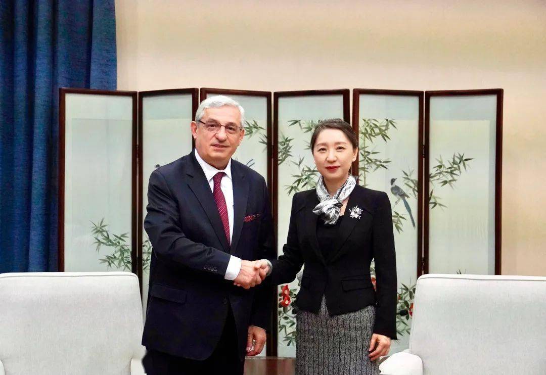 外交部领事司司长吴玺会见土耳其驻华大使穆萨_合作_发展_往来