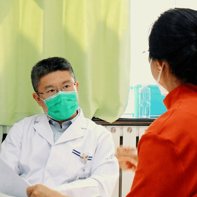 包含北京中医医院代诊挂号服务流程全天24小时陪护服务，随叫随到的词条