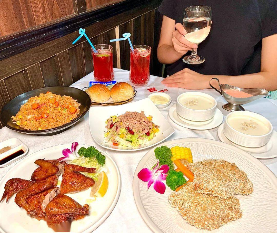 安格斯牛仔骨 牛扒,红烧乳鸽,深海吞拿鱼鲜蔬沙拉…和ta享精致西餐!