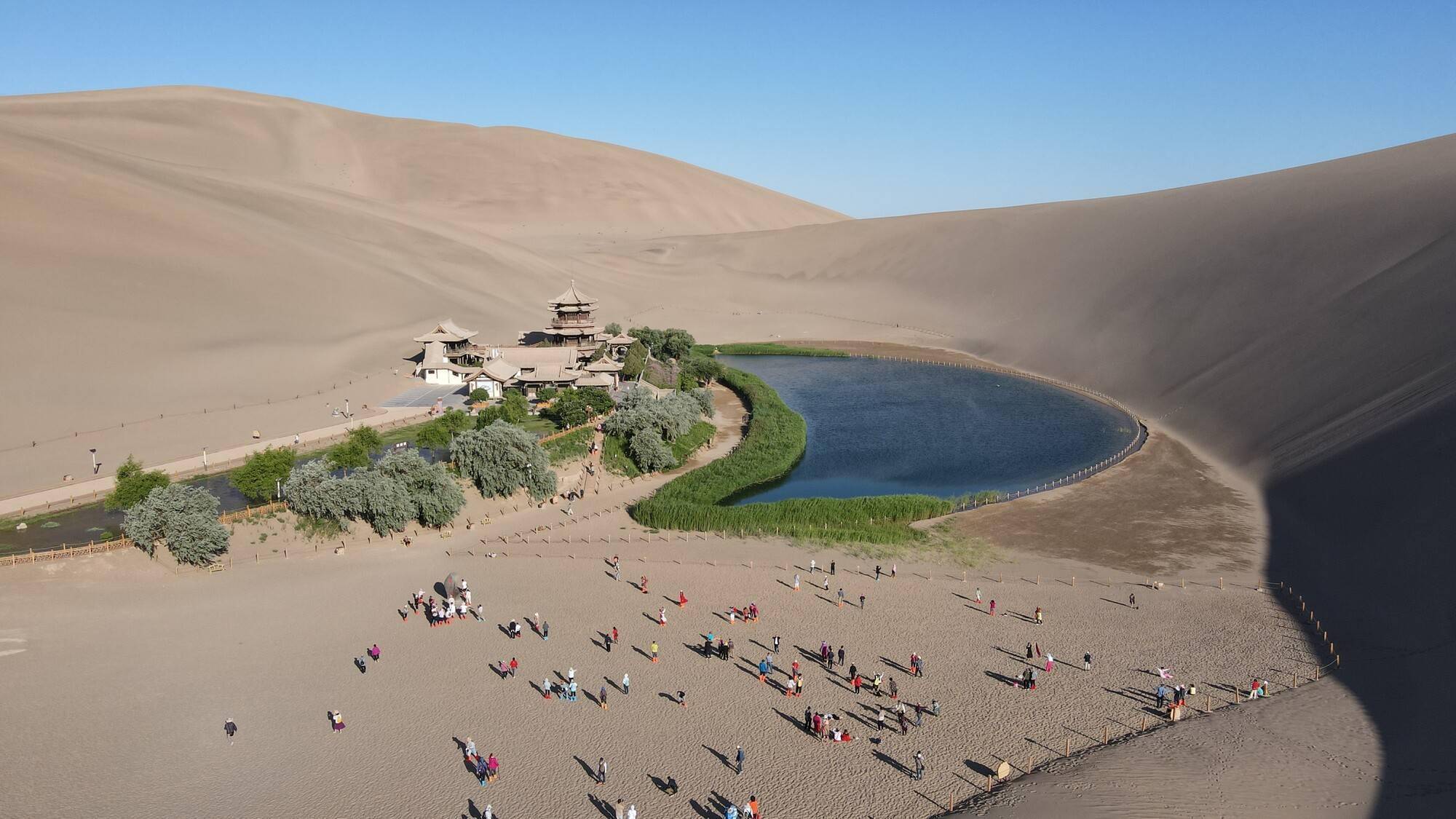 夏季旅游市场升温，毕业旅行热度高