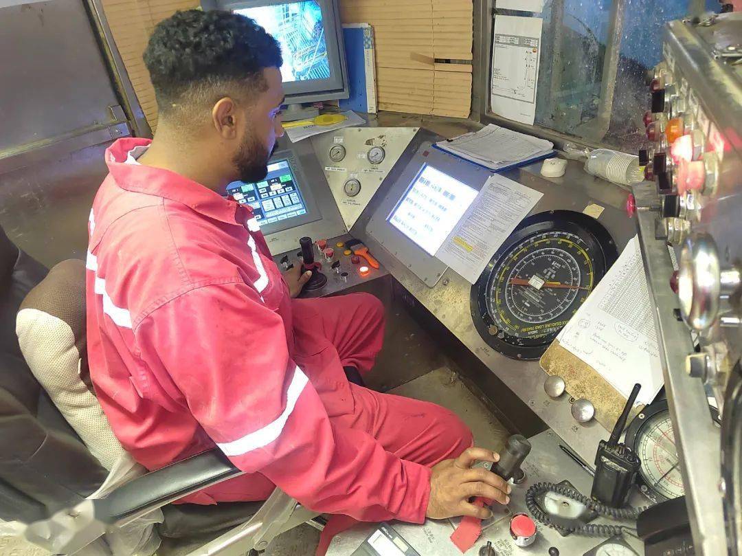 今天我在岗|副司钻ali的一天_工作_班组_大宝