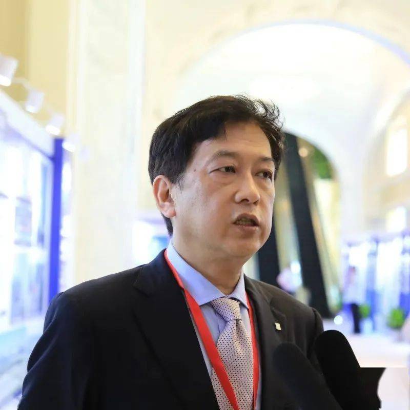 罗森(中国)投资有限公司总裁三宅示修"从2011年进入大连,罗森现在已有