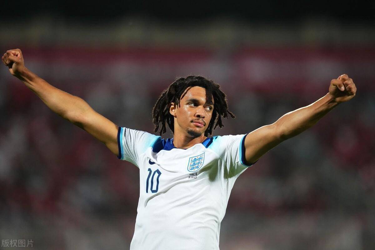 两次获点 凯恩阿诺德破门 英格兰大胜鱼腩夺欧预赛3连胜_萨卡_禁区