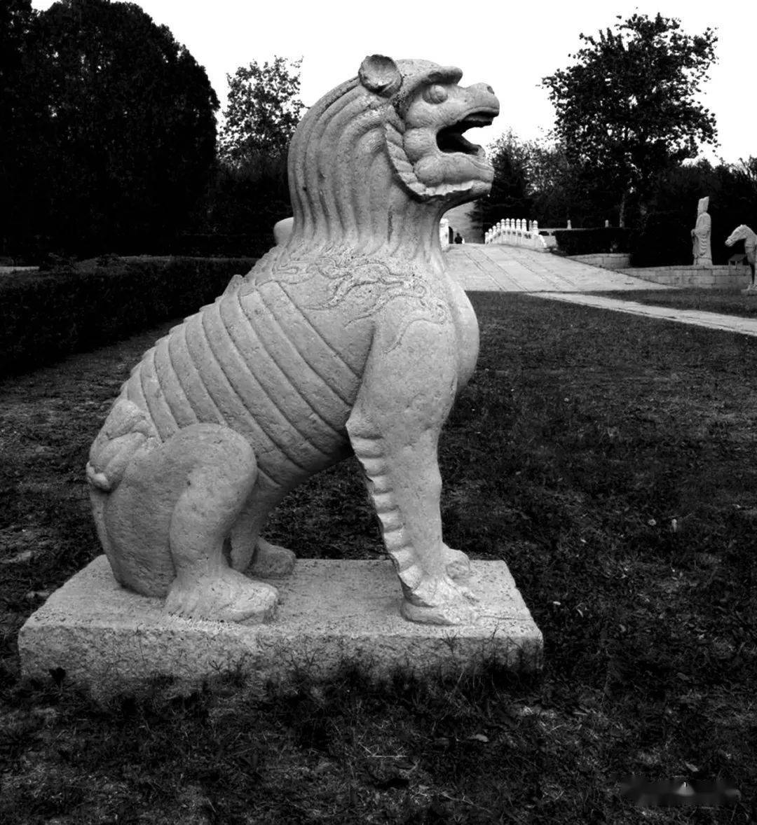 河南新乡:潞简王墓的石兽_建筑_陵墓_中原