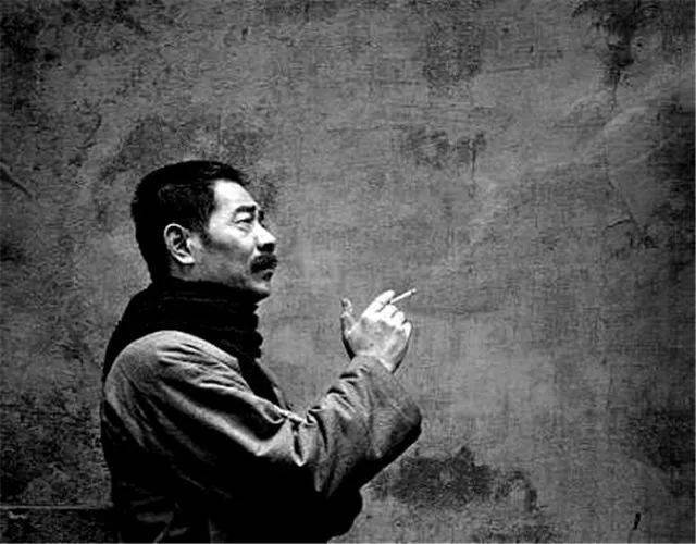 中国家庭伦常观念_父子关系改革_我们怎样做父亲:文化名人谈青少年教育