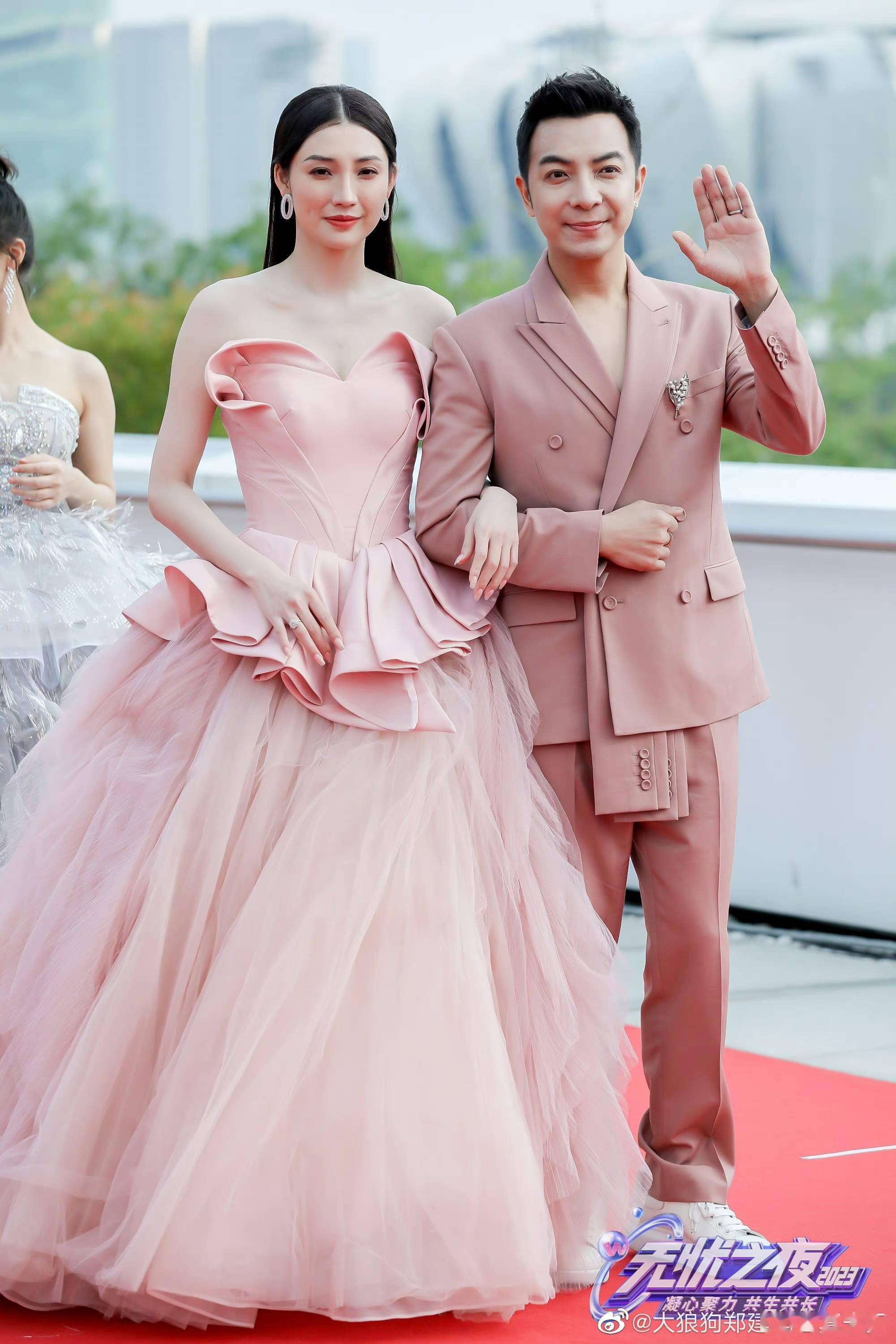 广东网红夫妻,618卖了11个亿_直播_夫妇_视频