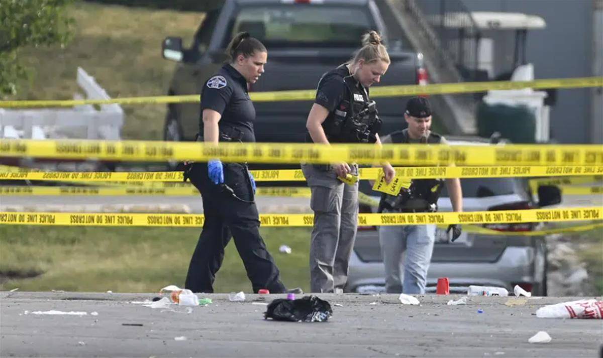 美国再度上演血腥周末，多地发生枪案已致6死，州警察营房遇袭 