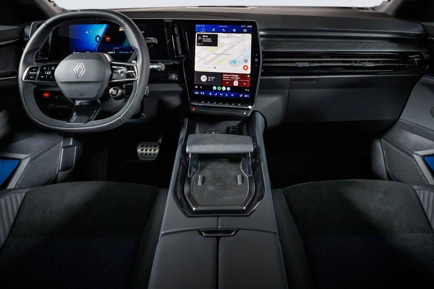 定位中型轿跑SUV 雷诺Rafale首发_搜狐汽车_搜狐网