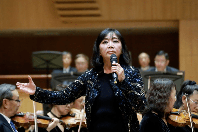 【艺术讲堂】歌唱家李默讲座已就位,今晚19:00准时开抢!