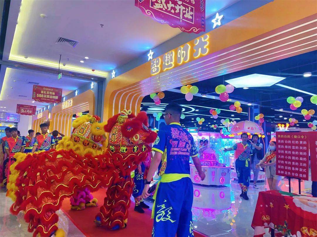 罗定泰德天润广场10万m05商业体正式开业,罗定人沸腾了!