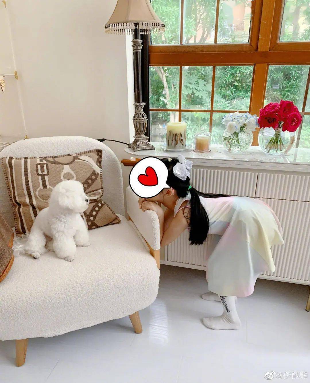 人估计都当外婆或者奶奶了但是她的女儿才只有7岁刚上小学没多久