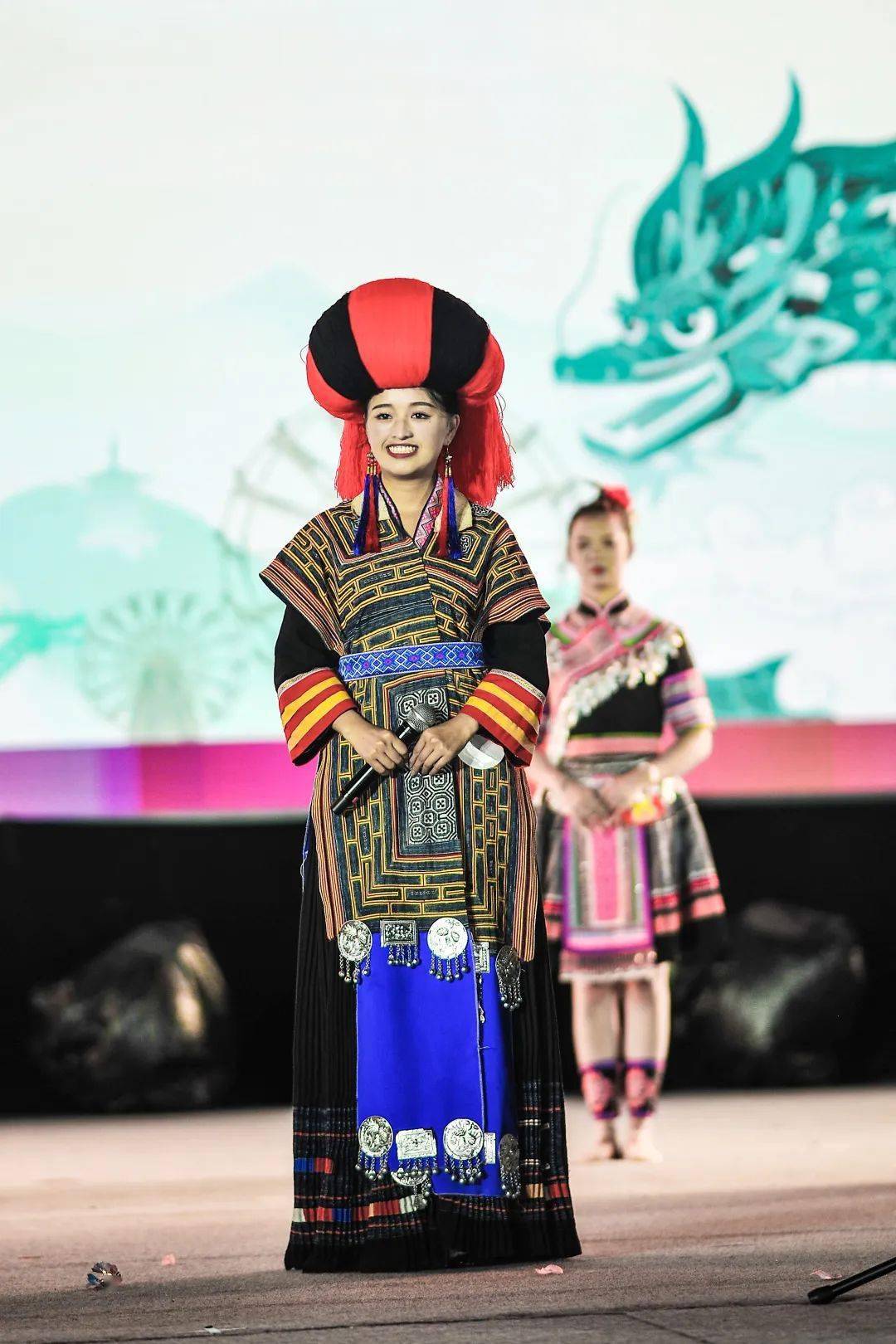 中国施秉独木龙舟节"龙舟女神"大赛落幕,云南咪彩摘得桂冠!