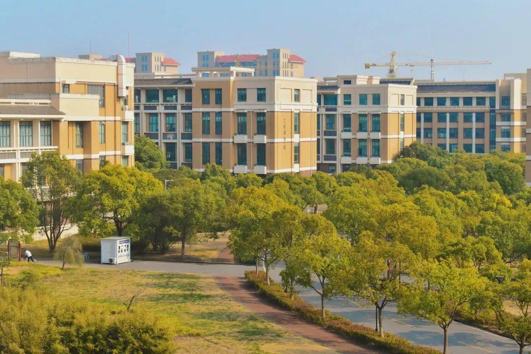 上海应用技术大学2023年高考招生咨询宣讲活动一览表_家长_考生